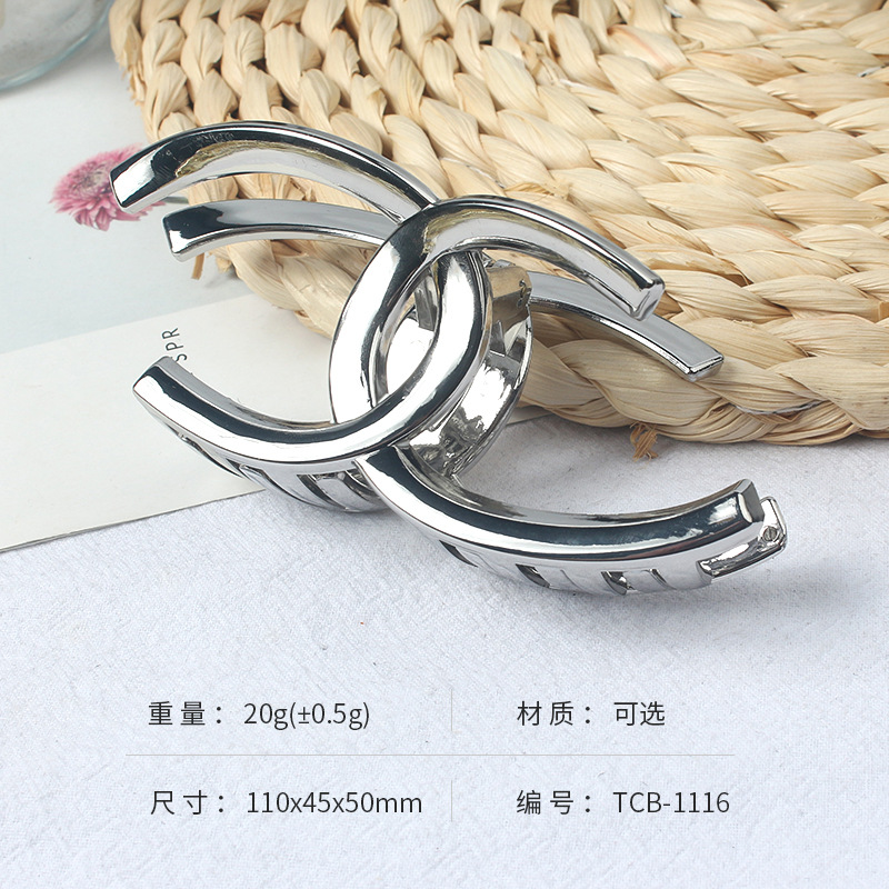 Double C Design Hairpin