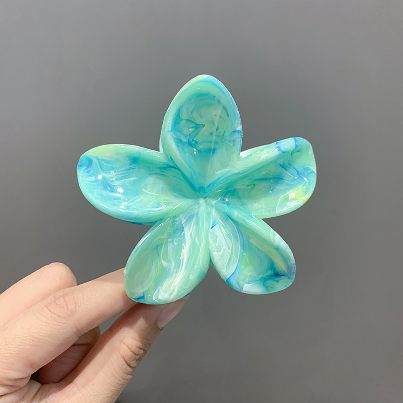 Flower Shiny Plastic With Ombre Holo Effect Claw Clip