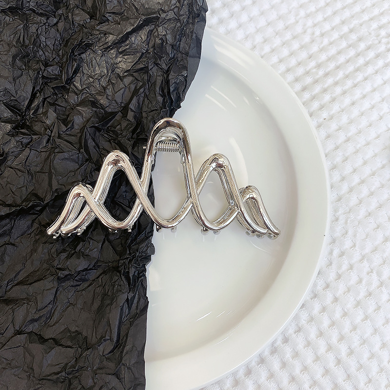 Wave Shaped Metal Hair Claw Clips