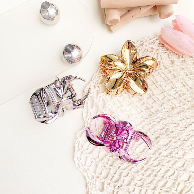 Flower Shaped Plated Metal Colors Plastic Claw Clip