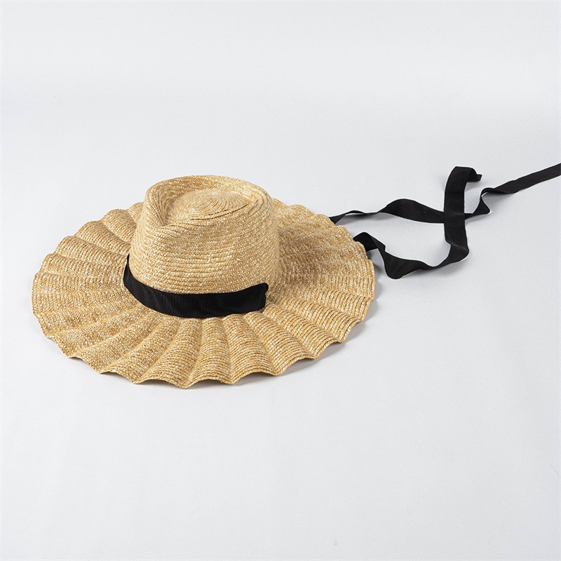 Niche Straps Straw Hat With Shell Fold  Large Brim